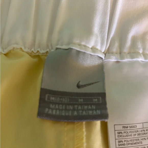 Nike Womens Summer 2004 Elastic Waist Capri Length Back Slit Poly/Nylon Pants ⛳️ - Picture 6 of 9